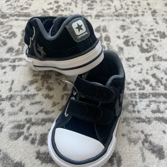 New Converse Suede Toddler Runners NWOT firm - Picture 2 of 6